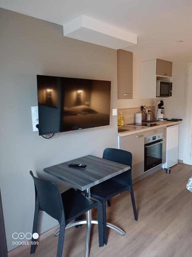 Aux Pieds De La Colline De Mousson Apartment Pont-à-Mousson Екстериор снимка