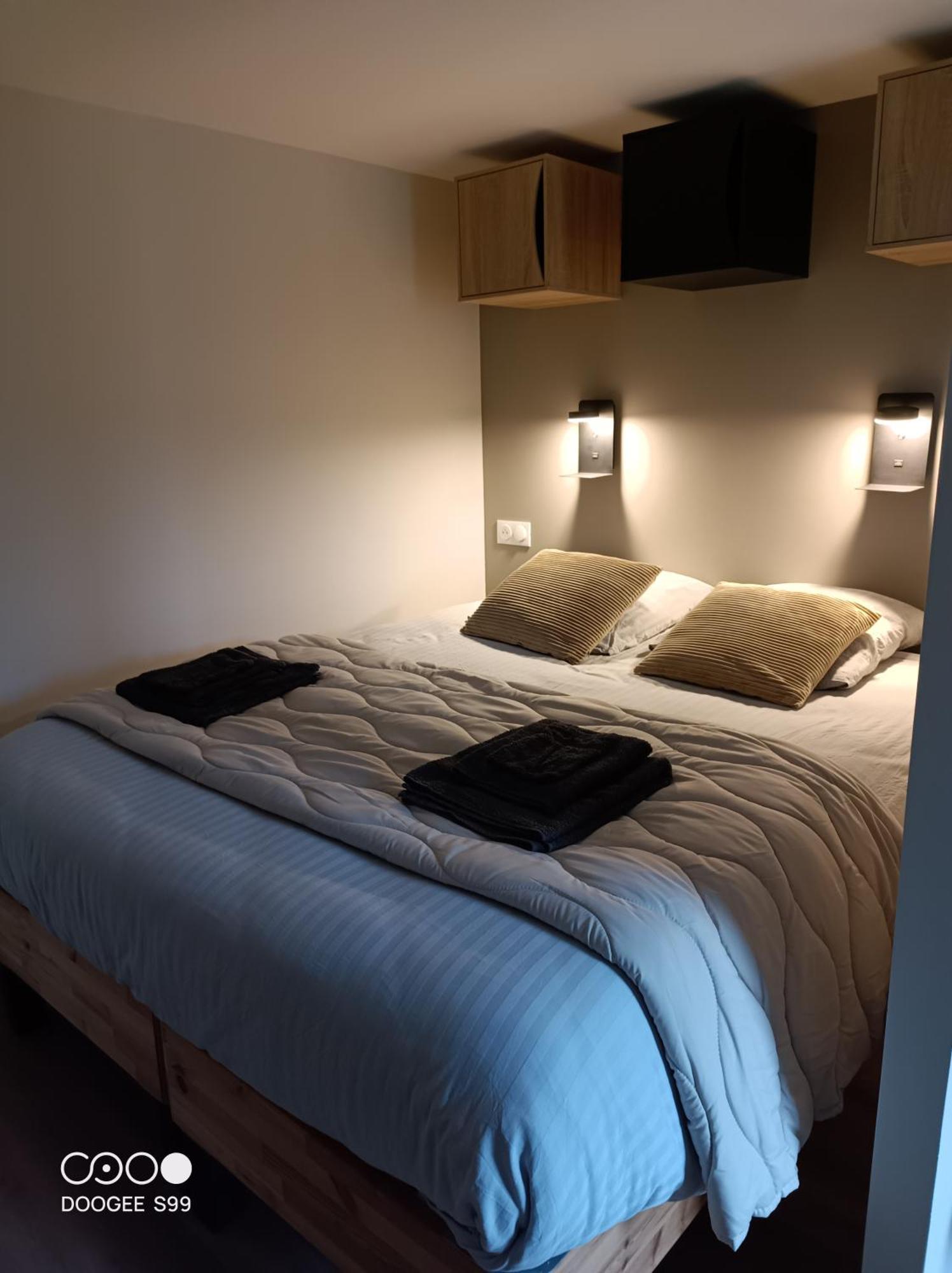 Aux Pieds De La Colline De Mousson Apartment Pont-à-Mousson Екстериор снимка